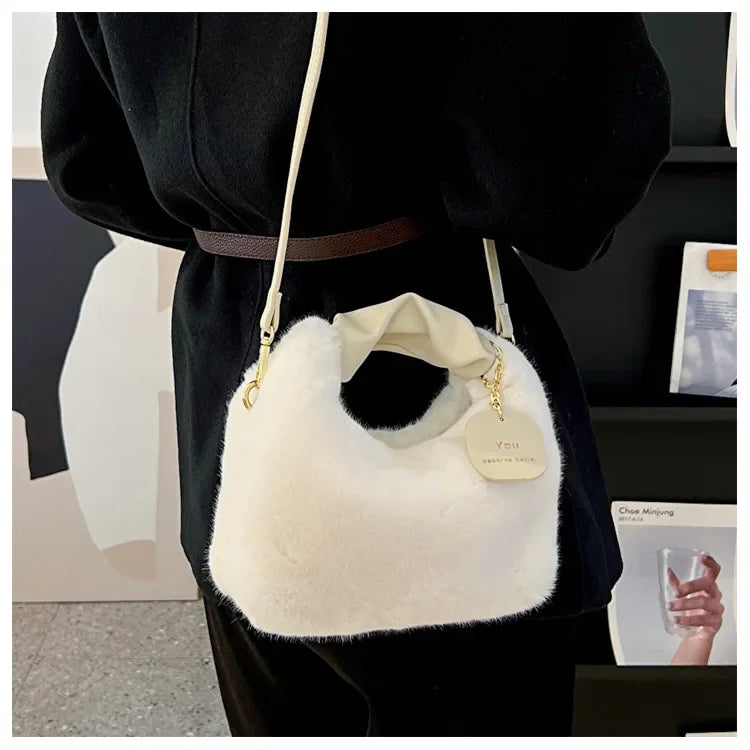 New Fashion Women Lady Shoulder Underarm Bag Solid Color Soft Plush Handbag Fluffy Totes Purse Autumn Winter Shopping Bag