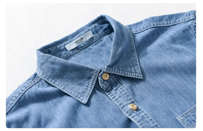 Light and Thin Summer Short-sleeved Denim Shirt for Men, Casual and Breathable, Sweat-wicking, Suitable for Daily Commuting.