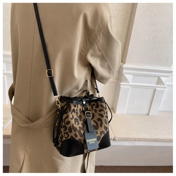 Leopard Small PU Leather Women Bucket Crossbody Bags 2024 Fall Designer Shoulder Bag Luxury Brand Ladies Handbag Lady Trend Tote