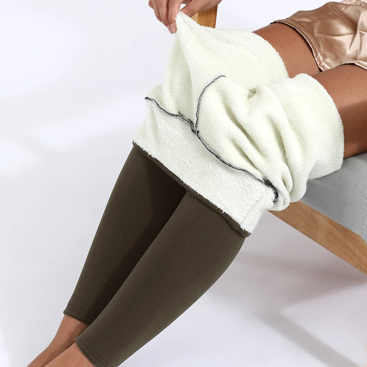 Leggings d'hiver en velours pour femmes, pantalon épais de couleur unie, chaud, taille haute, couleur unie, leggings classiques décontractés pour l'extérieur