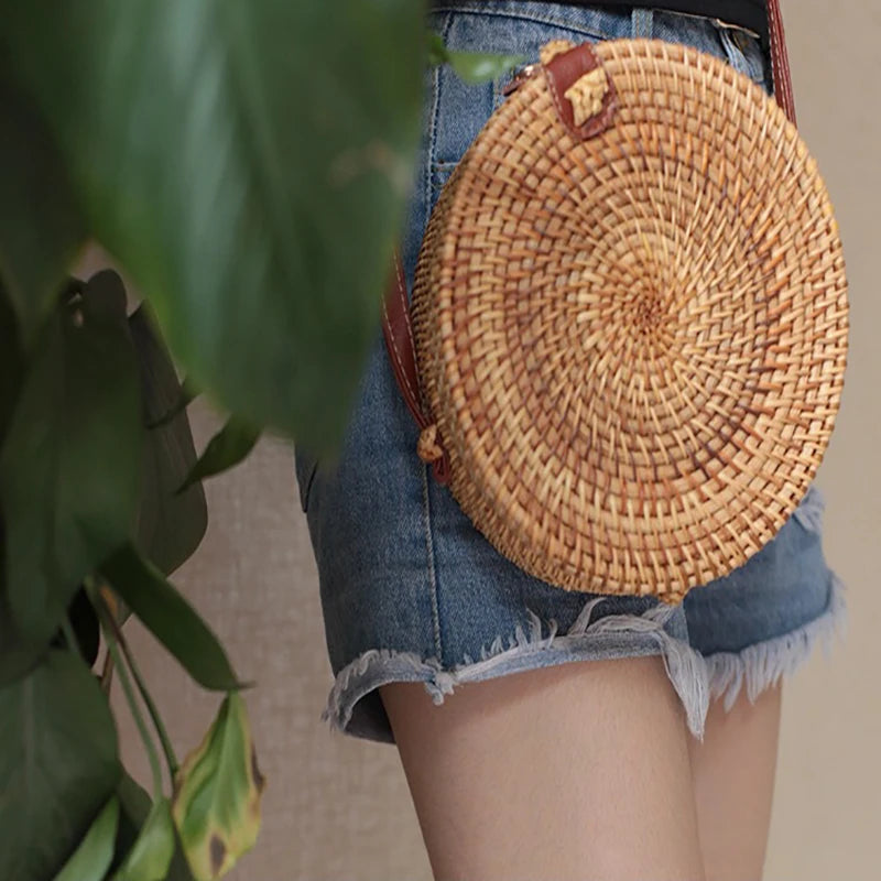 Rattan Woven Women'S Shoulder Bag Round Straw Beach Bags Female Bohemian Handbag Luxury Designer Handmade Crossbody Bag Bali Box