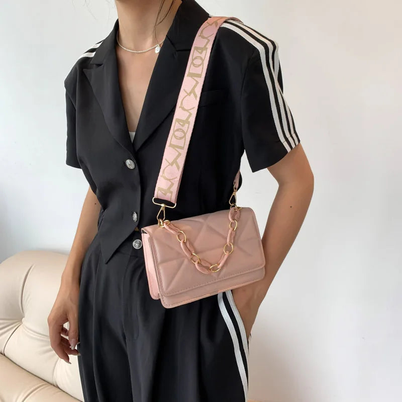 New Fashion Large Shoulder Bags for Women Stone Pattern PU Leather Crossobdy Bags Pink Tote Handbags Chain Shopper Clutch Purses