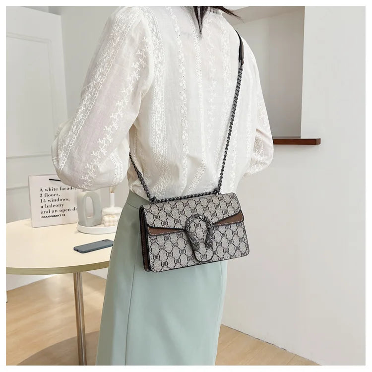 New retro printed chain bag popular underarm bag oblique span shoulder small square bag