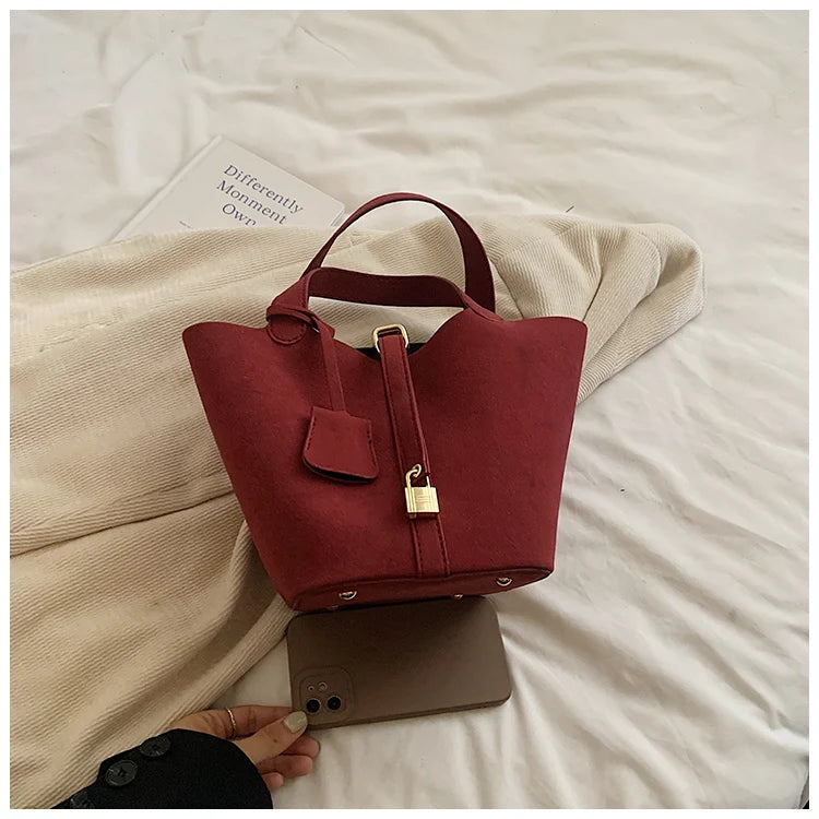 Basket Bag for Women 2024 Autumn and Winter New Frosted Bucket Bag Handbag Casual Red Wedding Bag