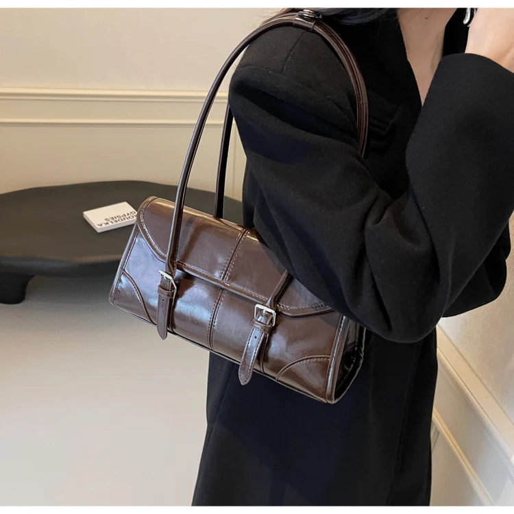 High End Burgundy Oil Wax Leather Underarm Bag Elegant Women's Magnetic Buckle Shoulder Bag Commuter Versatile Ladies Tote Bags