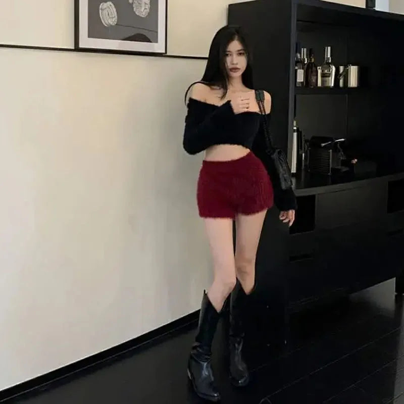 Black White Plush Shorts Womens Slim High Waist Winter Autumn Thick Velvet Pants Aesthetic Elegant Cute Y2k Korean Shorts