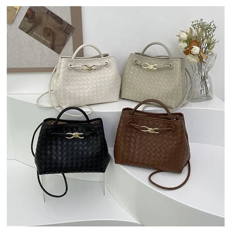 High end, large capacity handbag, women's simple woven bag, practical and versatile single shoulder crossbody bag