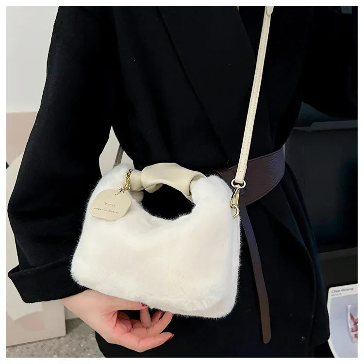 New Fashion Women Lady Shoulder Underarm Bag Solid Color Soft Plush Handbag Fluffy Totes Purse Autumn Winter Shopping Bag