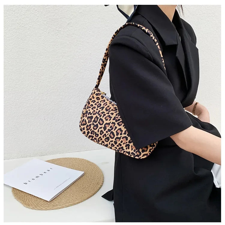 Women Shoulder Bag Fashion Animal Pattern Print Bag Casual Nylon Butterfly Leopard Zebra Cow Print Women Handbag Underarm Bags