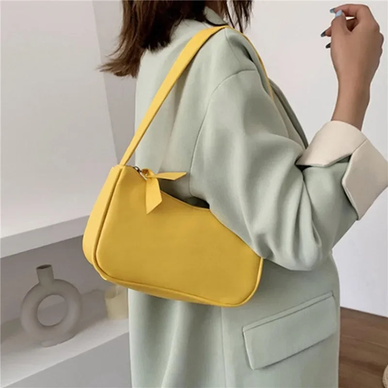 2022 Casual One Size Bag Women's Shoulder Bag Armpit Portable Bag Designer Bags Luxury Purses and Handbags Bolsos Para Mujer