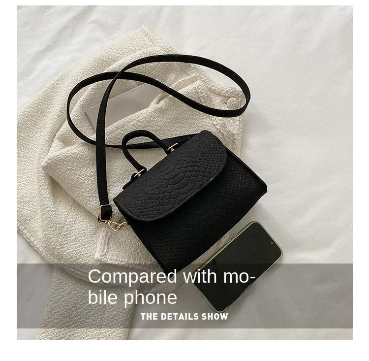 Fashion Women's Korean Popular Felt Crocodile Pattern Indentation High-quality Texture Temperament Versatile Square Shoulder Bag