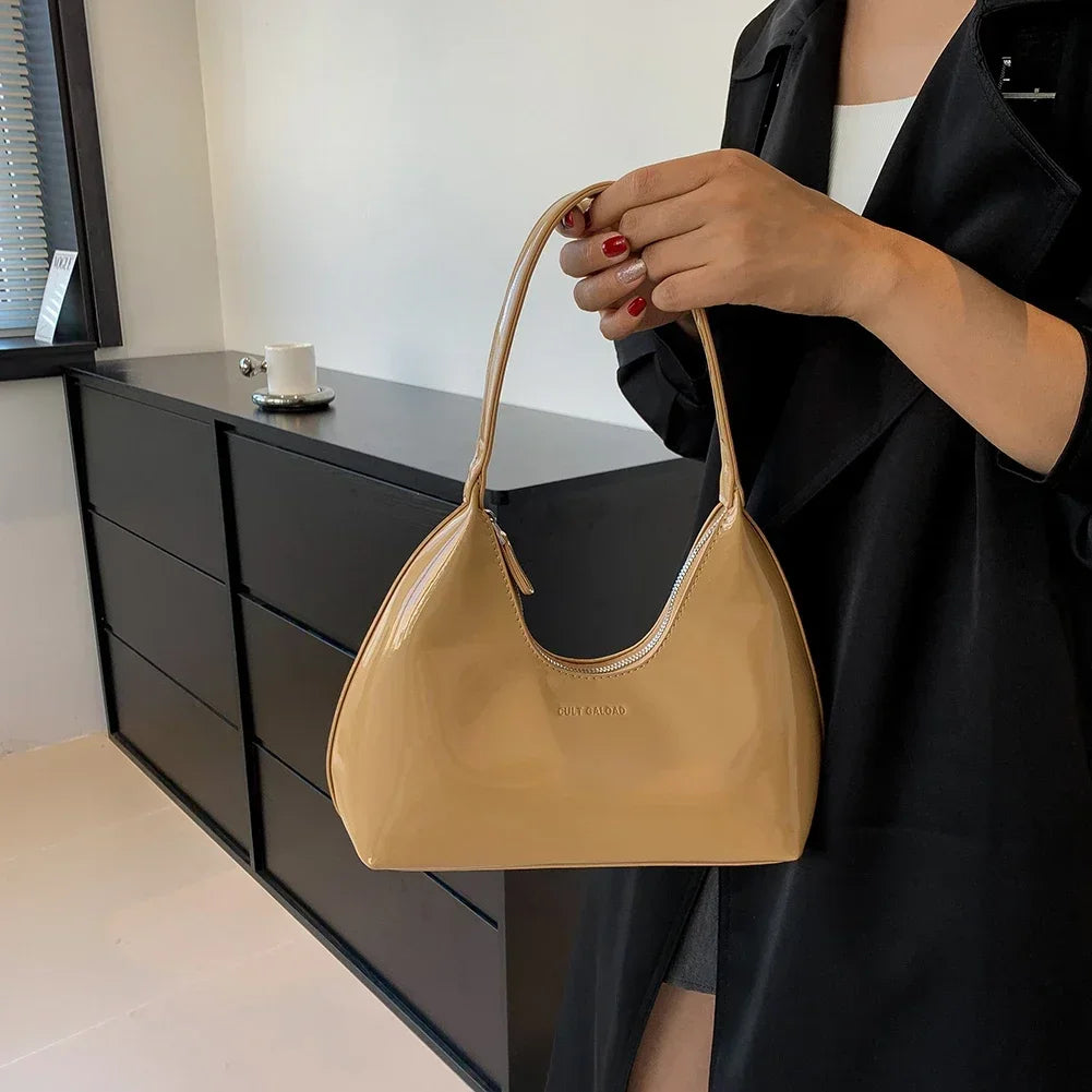 2024 Early Spring Leisure Sense Glossy Bag New Patent Leather Fashion Light Luxury Shoulder Handheld Armpit Women's Bag