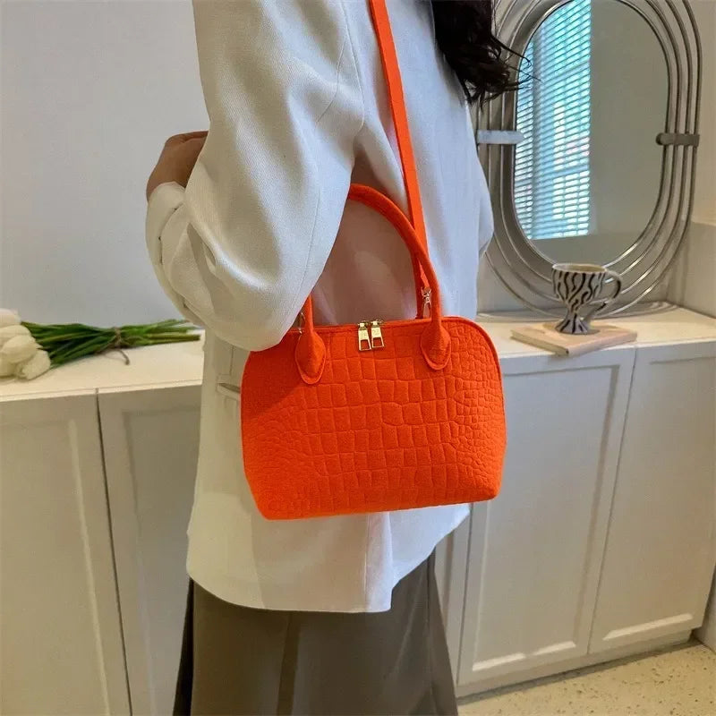 New Leisure Commuter Crossbody Bag for Women Shell Bag Fashion Simple Handbag Shoulder Bag Women Purse Сумка Женская