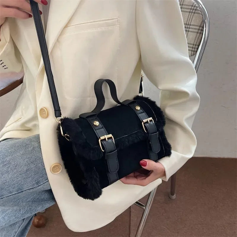 Winter Women Crossbody/shoulder Bag 2023 New Lamb Plush Velvet Bag Lady Small Square Handbag French Korea Style