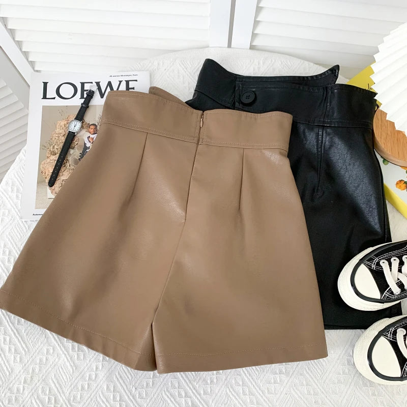 High Waist Asymmetric Vintage Womens Leather Shorts Skirts With Button 2024 Autumn Winter Fake Two Pieces Pu Short Pants