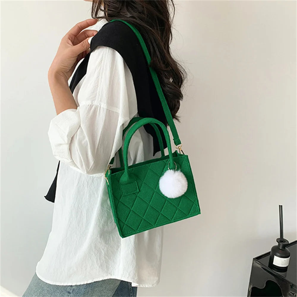 Women Small Square Bag  2023 New Simple and Versatile Casual Handbag Fashion Popular Felt Oneshoulder Messenger Bag