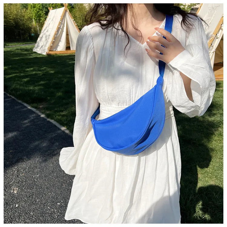 2023 New Nylon Messenger Bags Fashion Dumpling Bag for Women Nylon Crossbody Bag Half Moon Armpit Bag Large Shoulder Bags