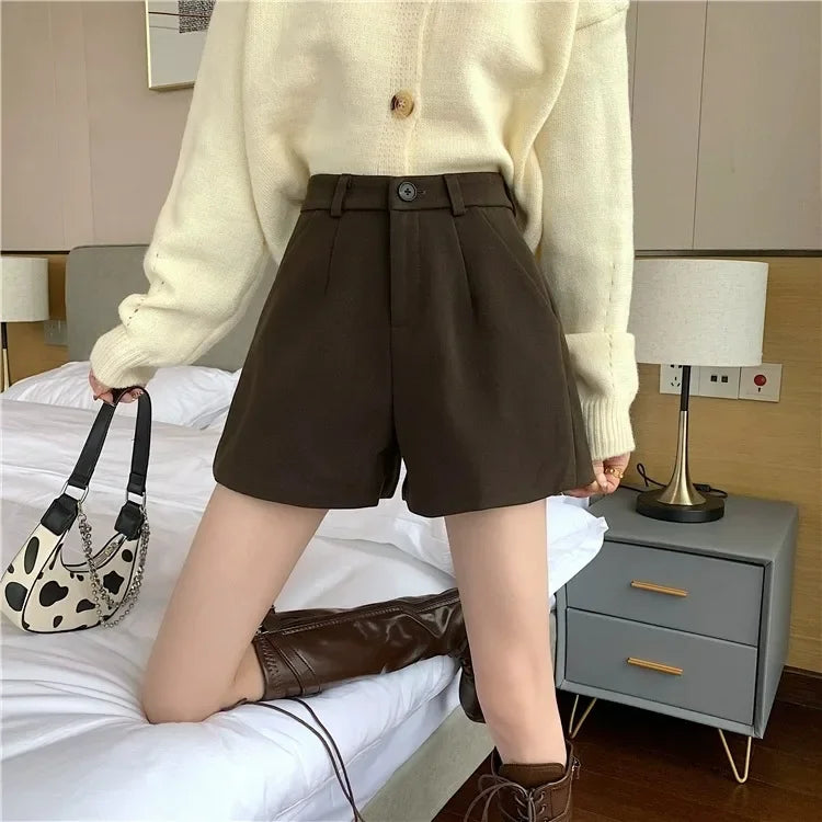 Black Woolen Shorts Women's Autumn/winter Outerwear Petite High-waisted Bell Bottoms 2023 New Slimming Base Boot Pants