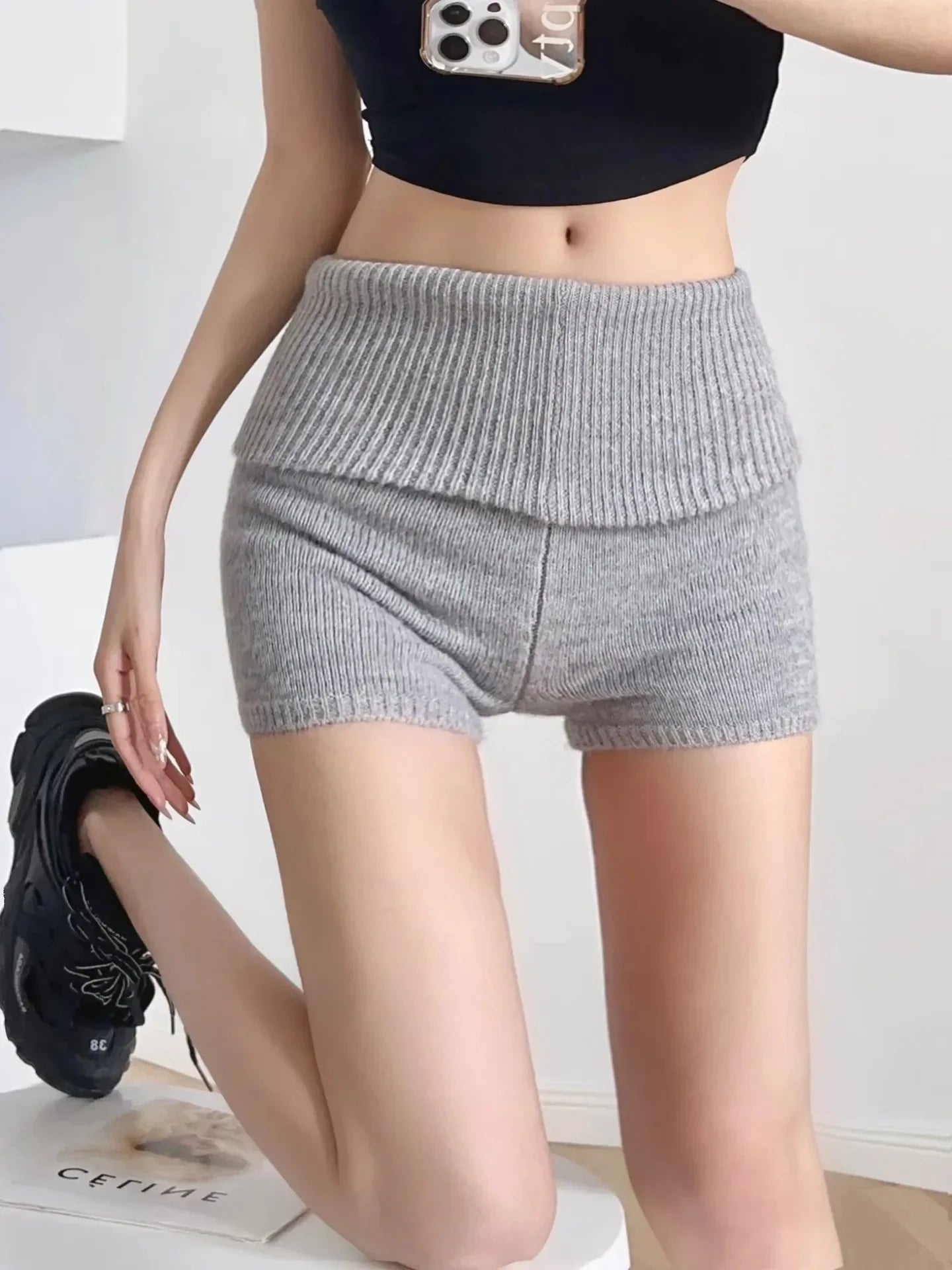 2024 New Elastic Solid Color Knit Shorts Sweet Elegant Style Versatile Four Seasons Three-quarter Length Pants Match Spicy Girl