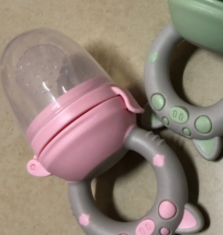 Baby Pacifiers Feeder Kids Fruit Feeder