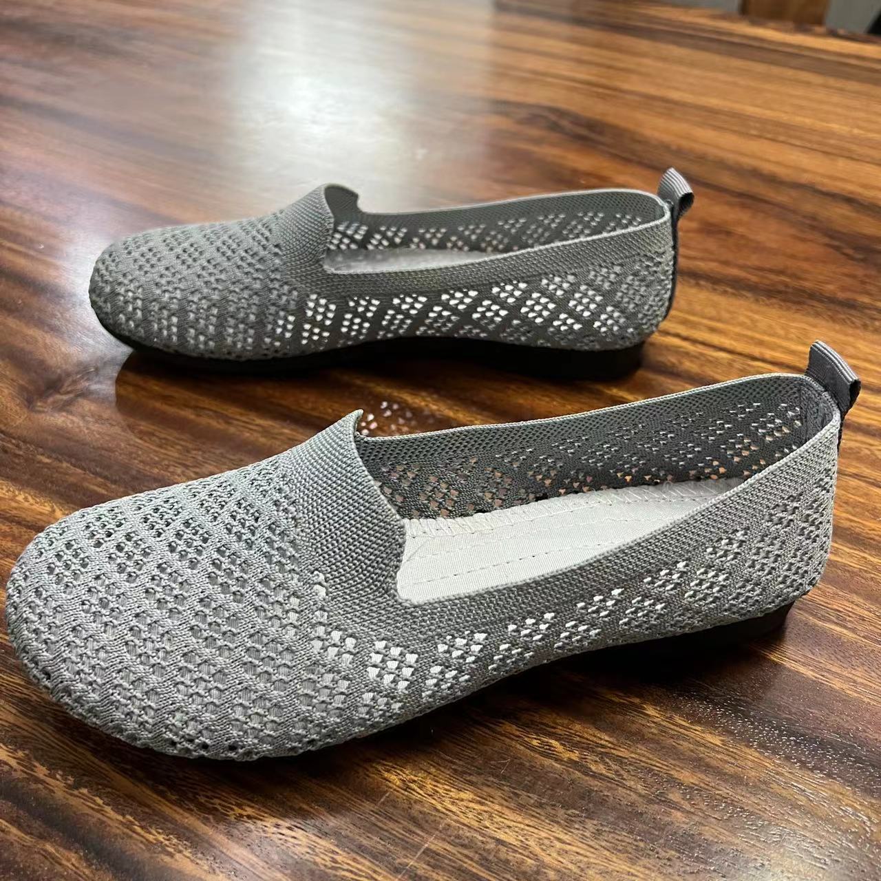 Slip-on Fly-kit Mesh Breathable Casual Women's Shoes