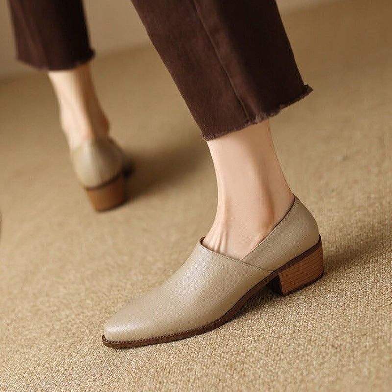 Autumn Women's Small Leather Shoes Comfortable Root Wild Fashion Solid Color