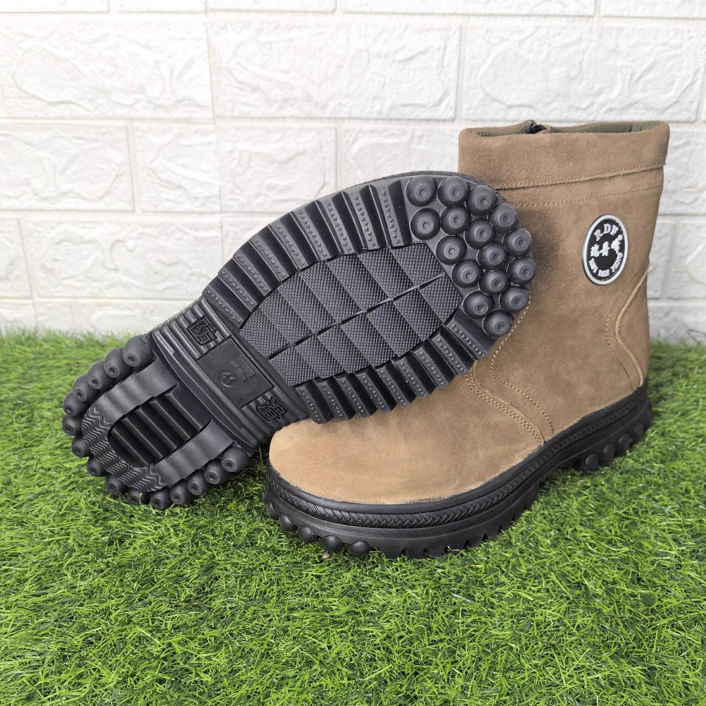 Outdoor Pure Wool Labor Protection Shoes Fleece-lined Thick Fur Integrated Short Boots